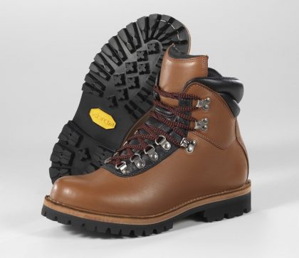 Advantages Of Utilizing Custom Hiking Boots